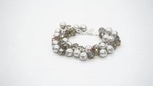 Load image into Gallery viewer, Pearl Bracelets
